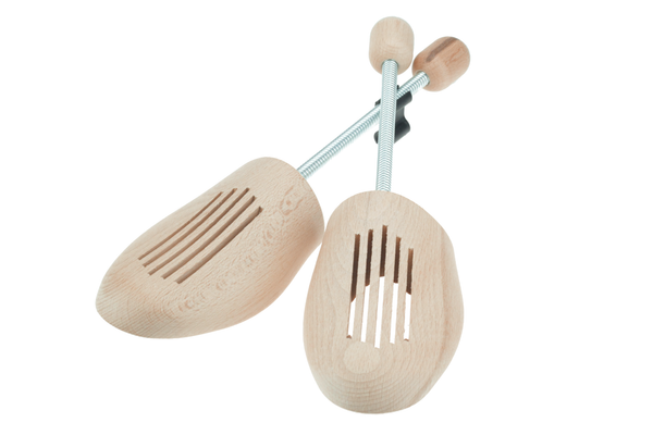 Max Basic Premium shoe trees out of beech wood, by MTS shoecare